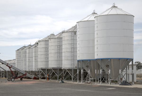 silos